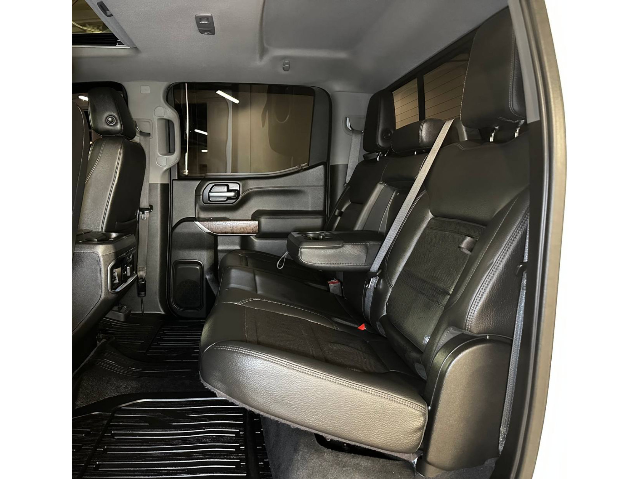 Used 2020 GMC Sierra 1500 Denali w/ Denali Ultimate Package AWD/4WD image 23