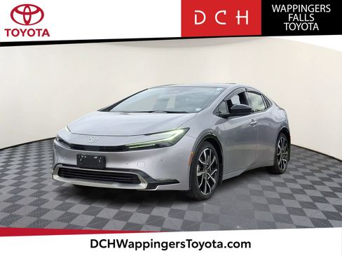 Used 2024 Toyota Prius Prime Premium w/ Advanced Technology Package FWD image 1