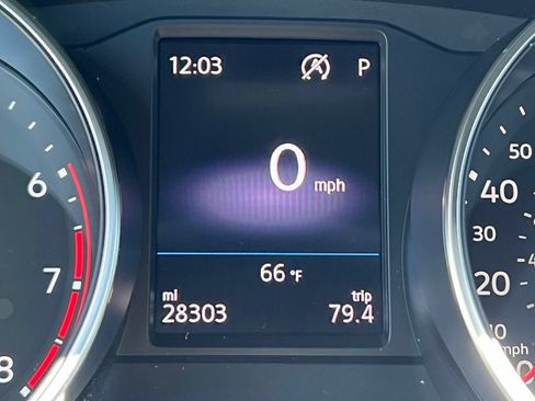 Used 2020 Volkswagen Tiguan SE R-Line AWD/4WD image 40