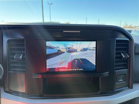 Used 2025 Ford F250 XLT image 17