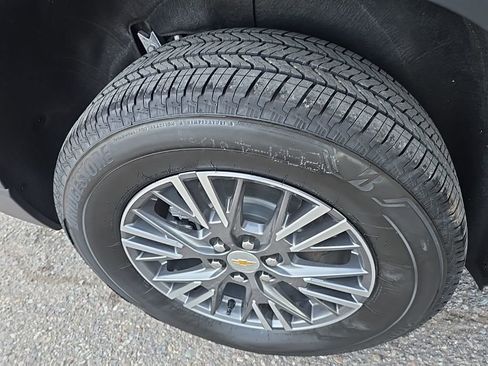 New 2026 Chevrolet Traverse LT w/ LPO, Floor Liner Package image 26