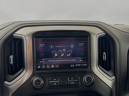 Used 2020 Chevrolet Silverado 1500 RST image 17