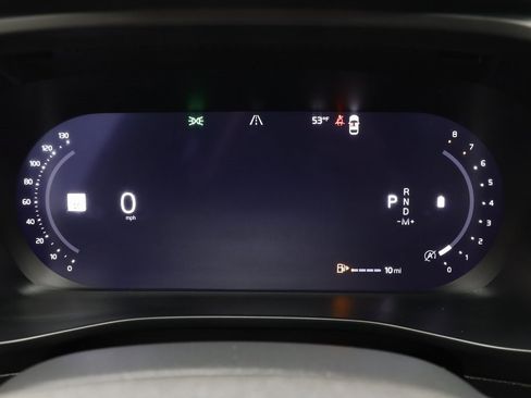 Used 2026 Volvo XC40 B5 Ultra w/ Climate Package image 8