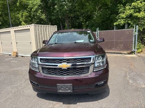 Used 2017 Chevrolet Suburban LT AWD/4WD image 2