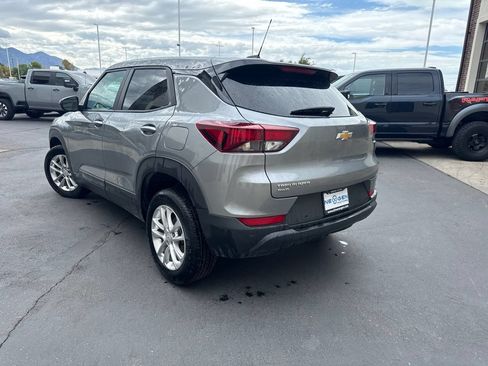 Used 2025 Chevrolet TrailBlazer LS w/ LS Convenience Package AWD/4WD image 6