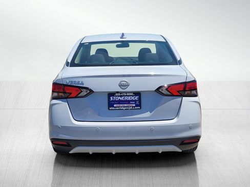 Used 2025 Nissan Versa SV w/ Trunk Package FWD image 5