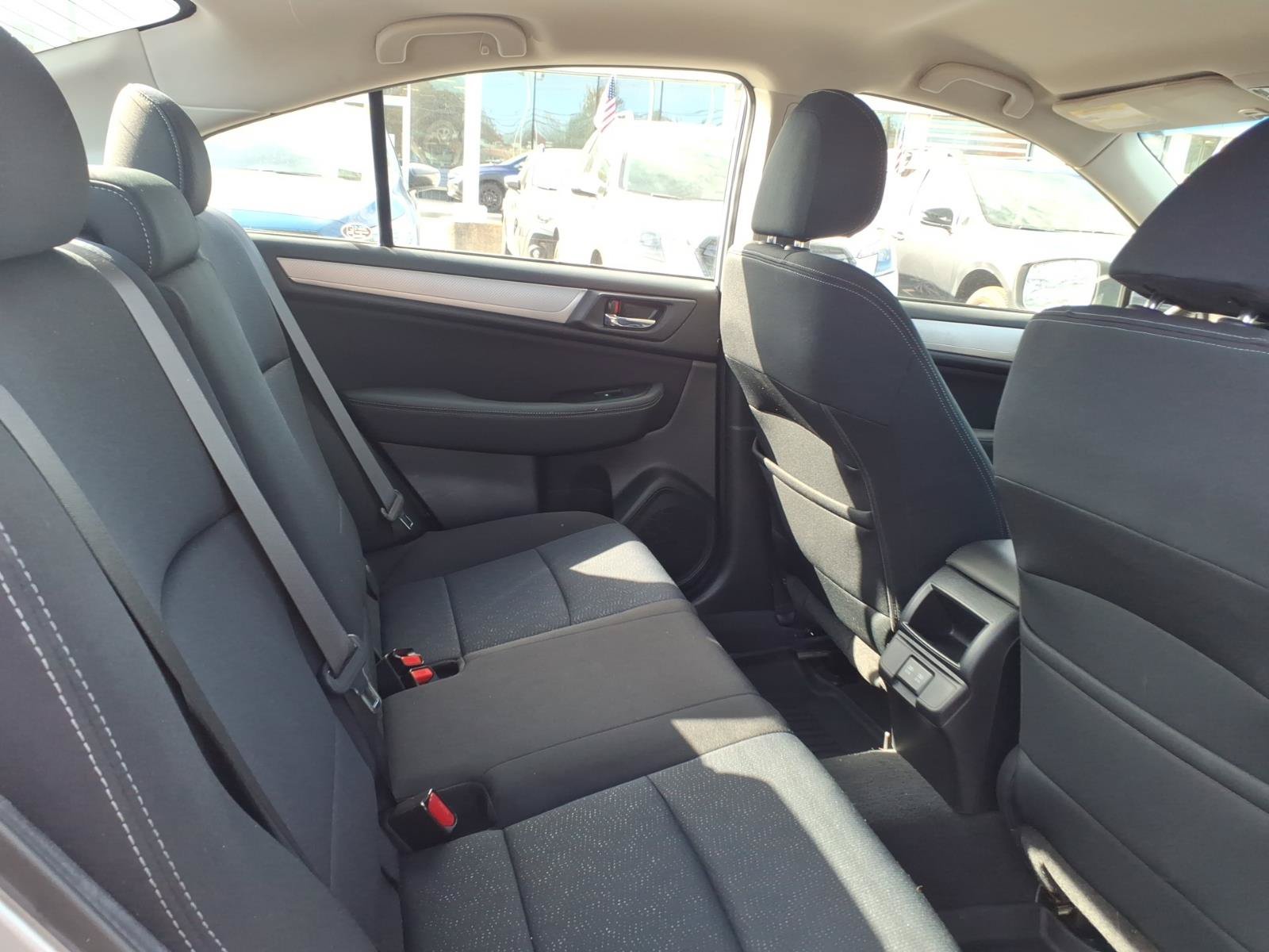 Used 2019 Subaru Legacy 2.5i Premium AWD/4WD image 9