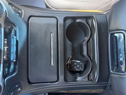 Used 2016 GMC Yukon Denali w/ Open Road Package image 44