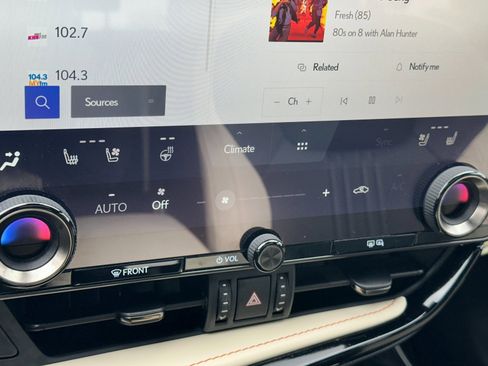 Used 2024 Lexus NX 350h AWD w/ Premium Package image 21