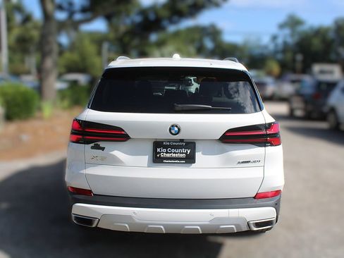 Used 2025 BMW X5 xDrive40i AWD/4WD image 8