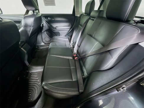 Used 2018 Subaru Forester 2.5i Touring w/ Popular Package #3B image 22