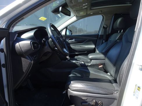 Used 2019 Hyundai Santa Fe AWD image 8