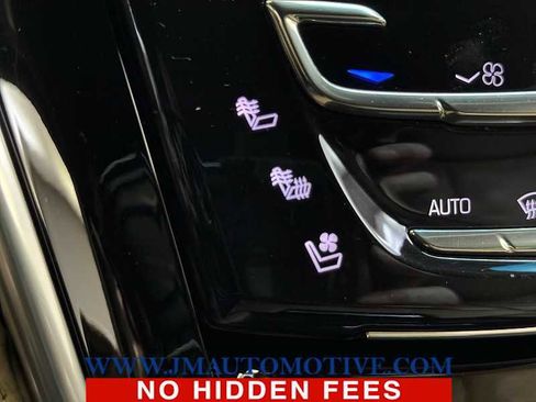 Used 2018 Cadillac Escalade ESV Platinum image 44