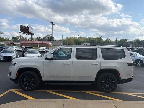 Used 2022 Jeep Wagoneer Series I w/ Convenience Group I image 3