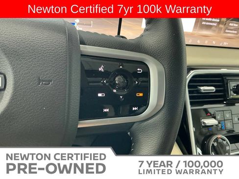 Used 2025 Nissan Armada Platinum w/ Convenience Package RWD image 60