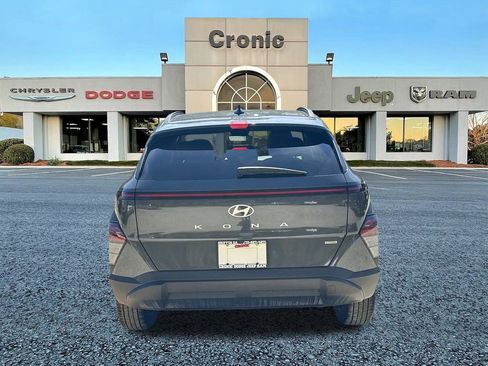 Used 2024 Hyundai Kona SEL image 4