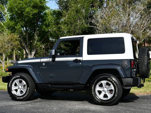 Used 2017 Jeep Wrangler Sahara w/ Quick Order Package 24E Chief AWD/4WD image 4