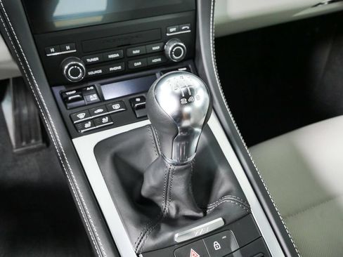 Certified 2025 Porsche 718 Cayman GTS RWD image 17