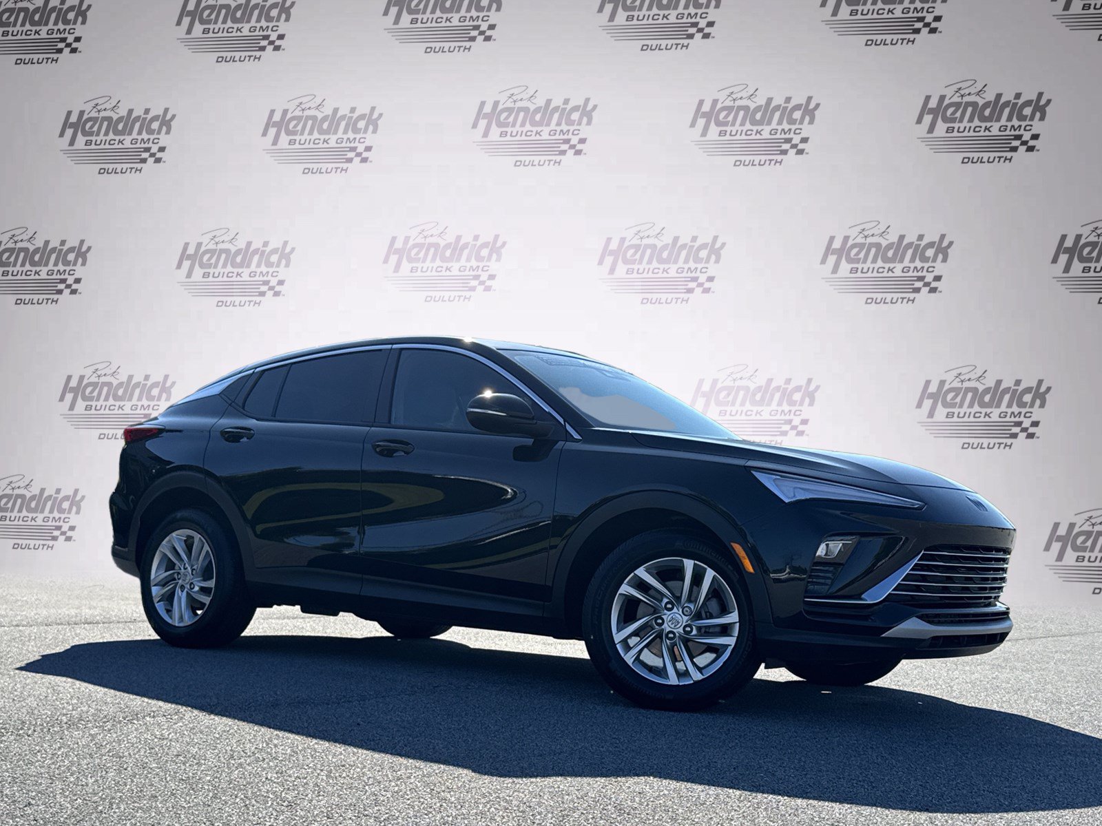 Used 2024 Buick Envista Preferred w/ Convenience II Package FWD image 2