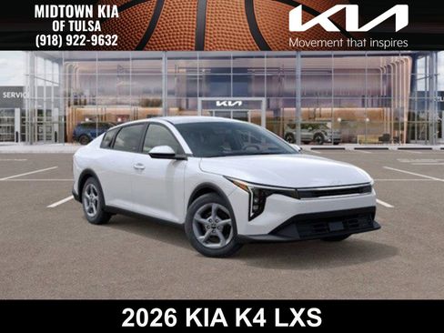 New 2025 Kia K4 LXS image 1