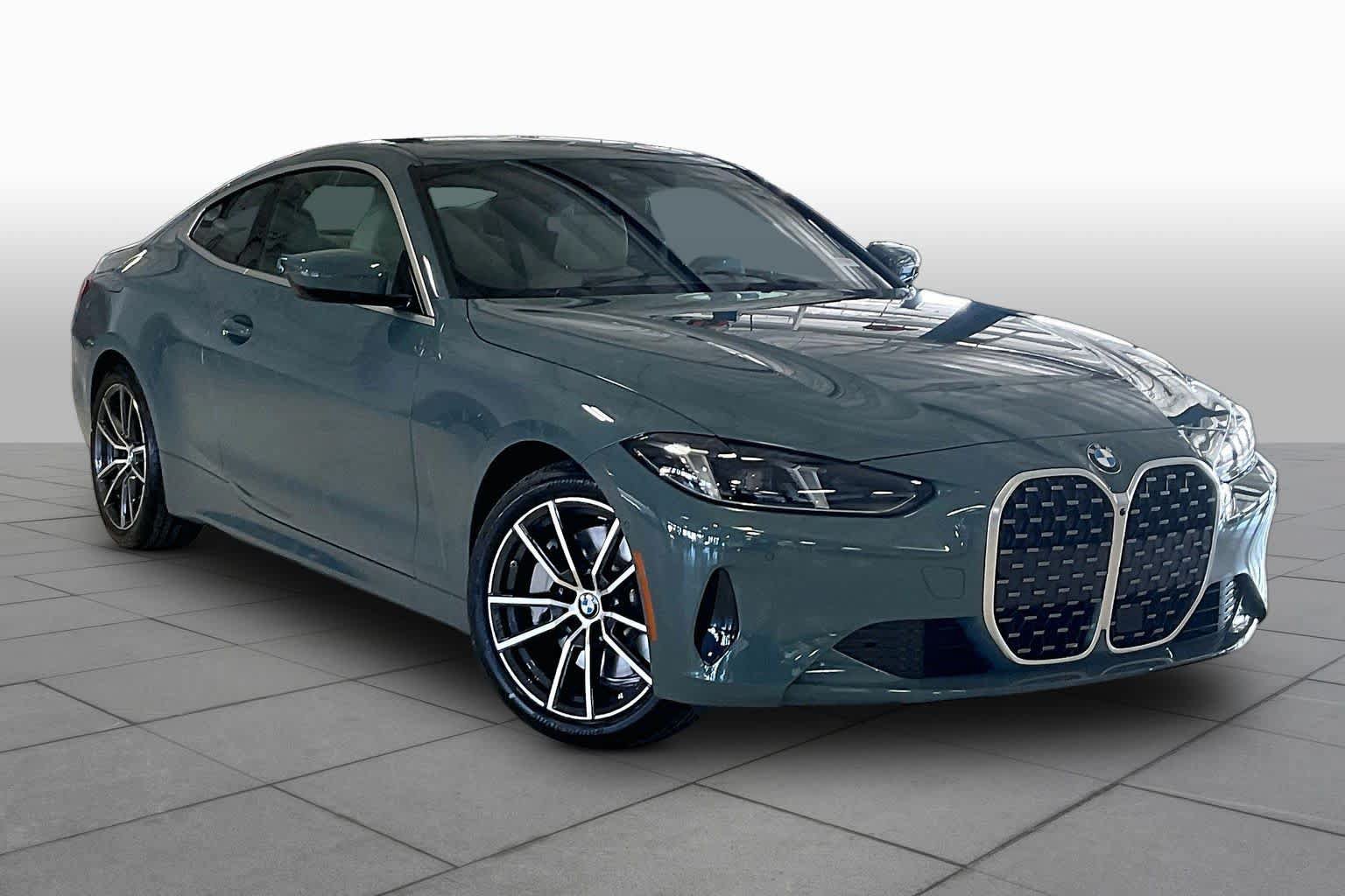 Used 2026 BMW 430i Coupe w/ Premium Package RWD image 2