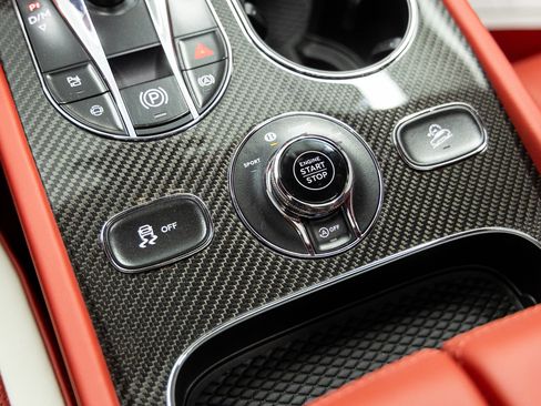 New 2026 Bentley Bentayga Speed image 32