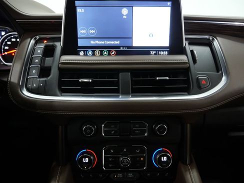 Used 2021 Chevrolet Tahoe High Country w/ Premium Package AWD/4WD image 20