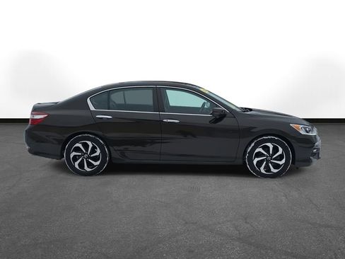 Used 2016 Honda Accord EX-L image 4