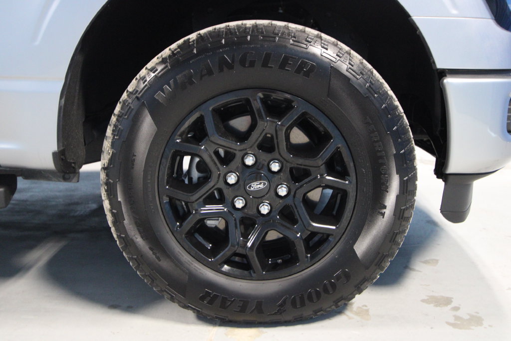 Used 2026 Ford F150 XLT w/ Equipment Group 302A MID AWD/4WD image 37