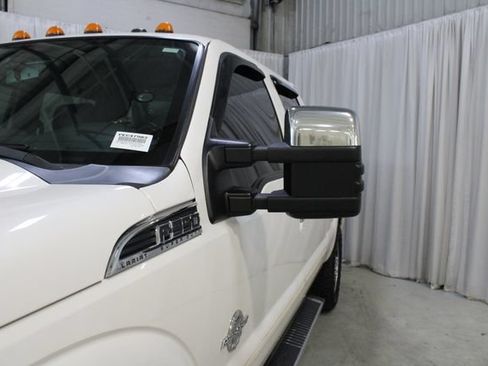 Used 2016 Ford F350 Platinum w/ Platinum Package AWD/4WD image 32