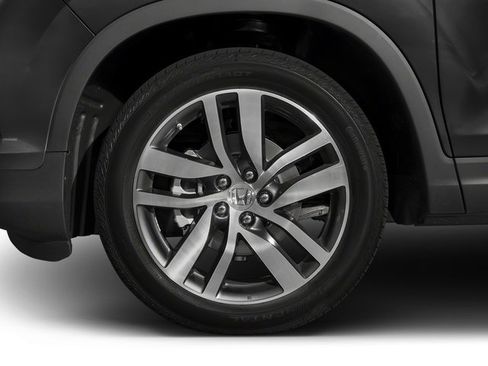 Used 2017 Honda Pilot Elite image 11