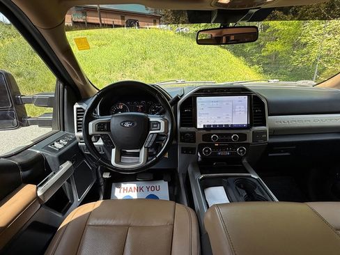 Used 2022 Ford F350 Lariat w/ Lariat Value Package AWD/4WD image 13