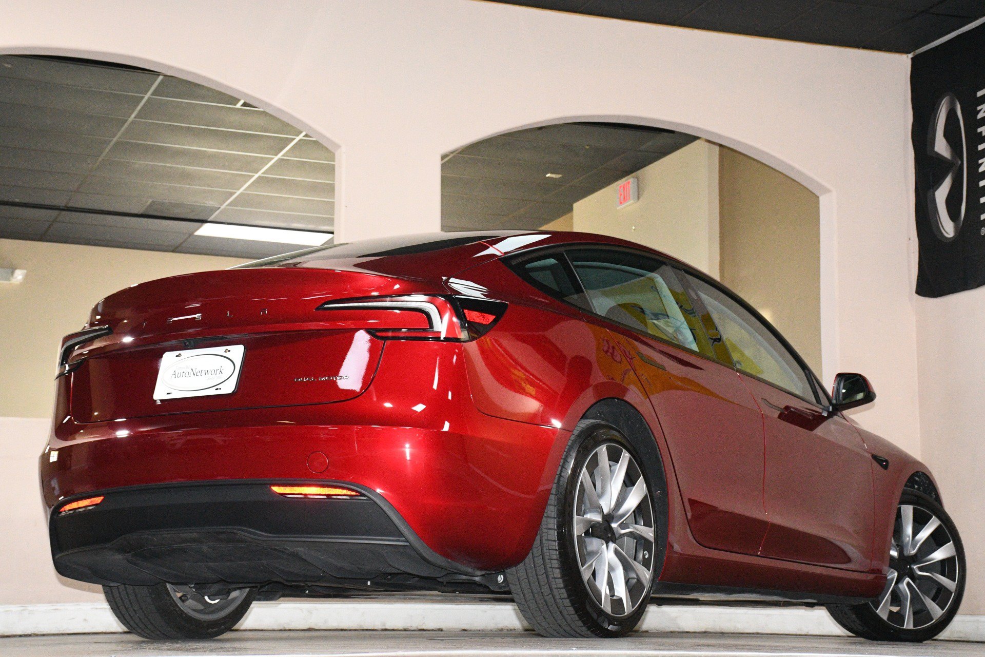 Used 2025 Tesla Model 3 Long Range AWD/4WD image 85