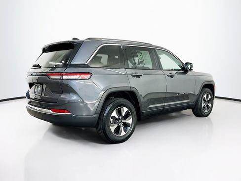 Used 2023 Jeep Grand Cherokee 4WD 4xe image 9