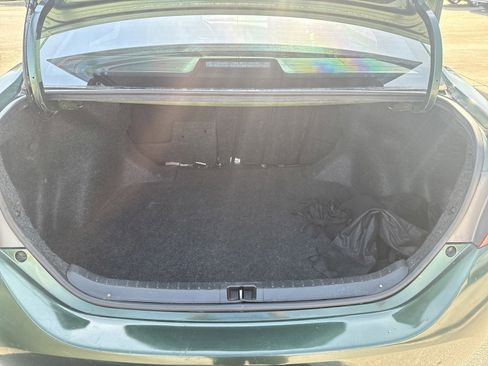 Used 2016 Toyota Corolla LE FWD image 28