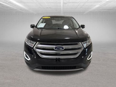 Used 2018 Ford Edge SEL w/ Equipment Group 201A AWD/4WD image 2