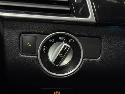 Used 2016 Mercedes-Benz GLE 400 4MATIC image 31