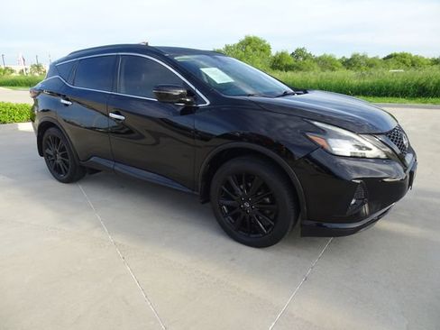 Used 2023 Nissan Murano SV w/ SV Midnight Edition Package FWD image 3