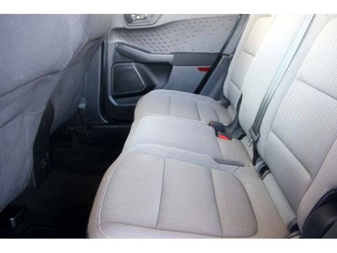 Used 2020 Ford Escape S image 8