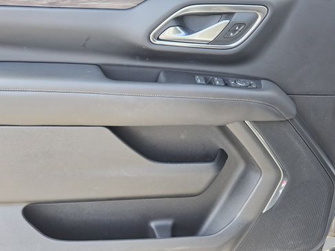 Used 2022 Chevrolet Tahoe LS w/ Driver Alert Package RWD image 21