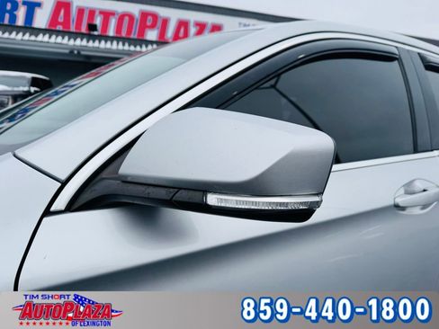 Used 2017 Chevrolet Impala LT image 19
