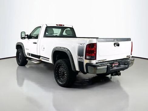 Used 2013 GMC Sierra 2500 W/T w/ Snow Plow Prep Package image 8
