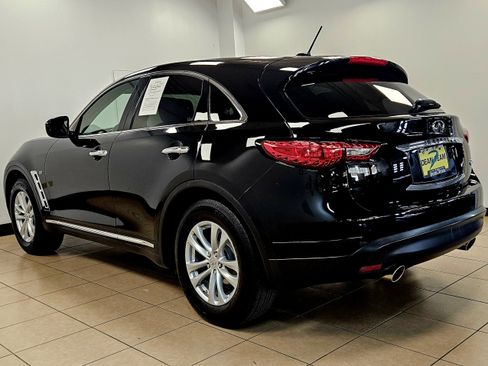 Used 2017 INFINITI QX70 AWD image 5