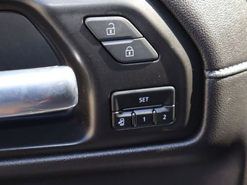Used 2021 GMC Sierra 1500 Denali AWD/4WD image 21