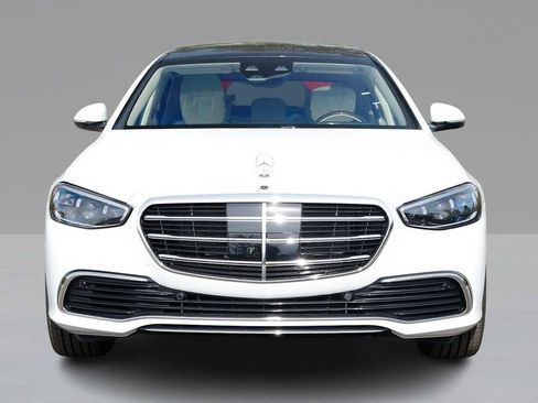 New 2026 Mercedes-Benz S 580 4MATIC Sedan image 2