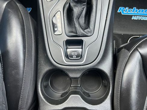 Used 2020 Jeep Cherokee Latitude Plus w/ Comfort/Convenience Group image 31