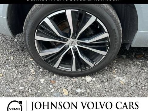 Used 2024 Volvo XC60 B5 Plus w/ Climate Package AWD/4WD image 6
