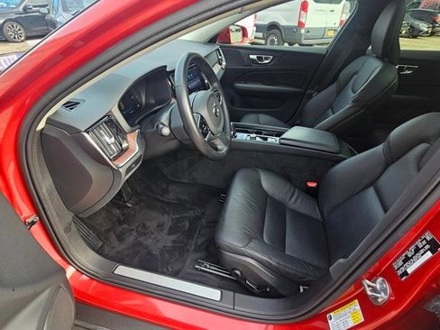 Certified 2024 Volvo V60 B5 Cross Country Plus image 16