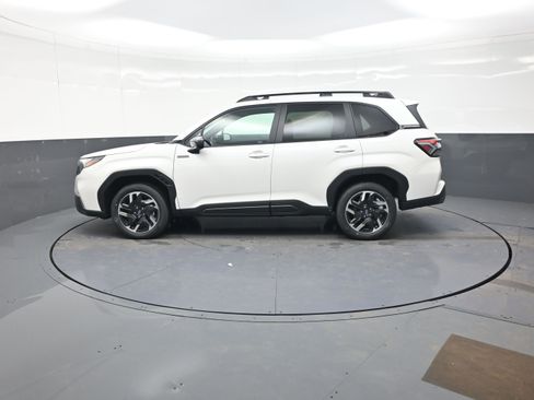 New 2026 Subaru Forester Premium AWD/4WD image 6