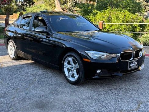 Used 2014 BMW 328i I image 3